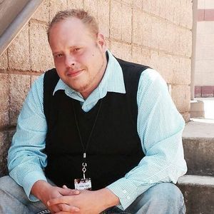 Meet your Posher, Eric